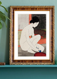 Woman at the Bath by Hashiguchi Goyo