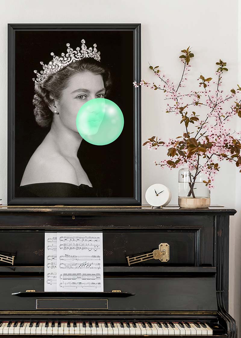 Queen Elizabeth with Bubblegum Teal Print