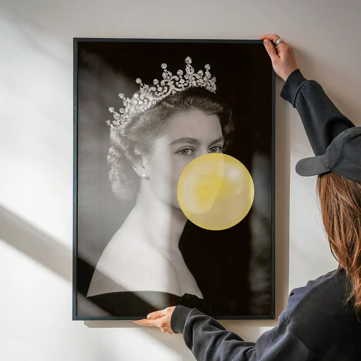 Queen Elizabeth with Bubblegum Yellow Print